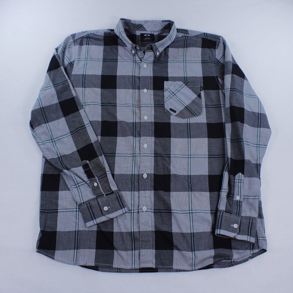 Oakley Men's Plaid Flannel Button Down Shirt XXL Regular Fit Long Sleeve